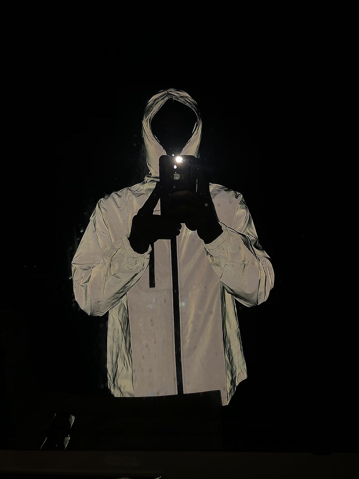 Lightweight Reflective Zip Up Hooded Jacket for Sport photo review