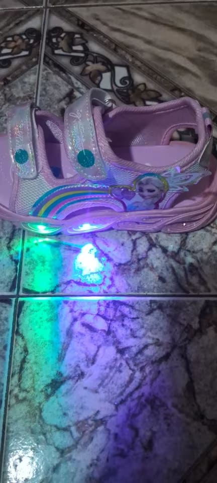 Children's LED Light Summer Sandals photo review